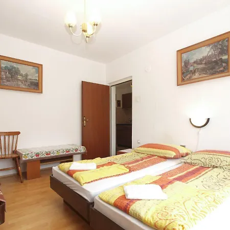 Stojan 320 Lejlighed