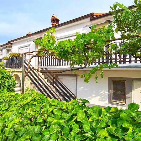 Apartamento Stojan 320 Ližnjan