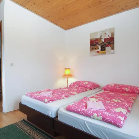Apartamento Stojan 320 *