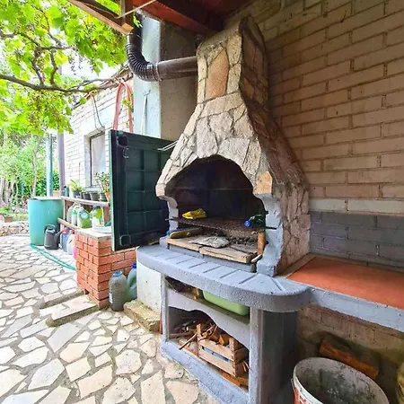 Stojan 320 Apartamento Ližnjan