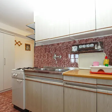 Stojan 320 * Ližnjan