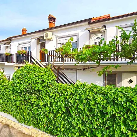 Apartamento Stojan 320 *