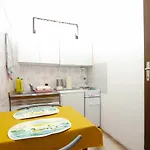 Apartment Stojan 320 *