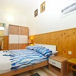 Stojan 320 * Ližnjan