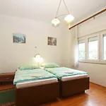 Apartment Stojan 320 Ližnjan