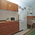 Stojan 320 * Ližnjan