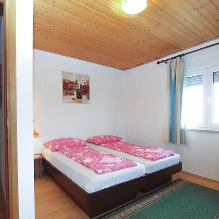 Stojan 320 Apartment *